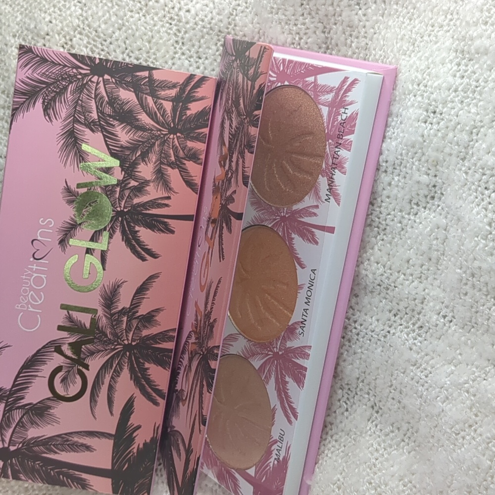 BEAUTY CREATIONS Cali Glow Highlighter Palette, 18g/0.64oz - Picture 2 of 13
